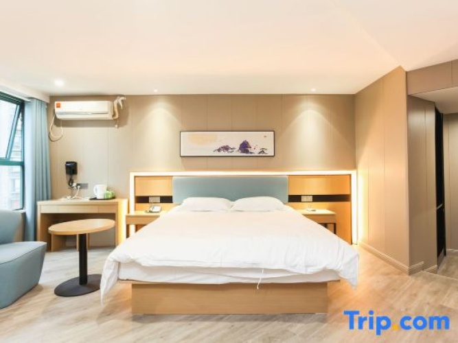 Deluxe Double Suite