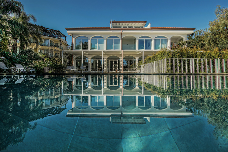 Sicilia's Residence Hotel Art & Spa