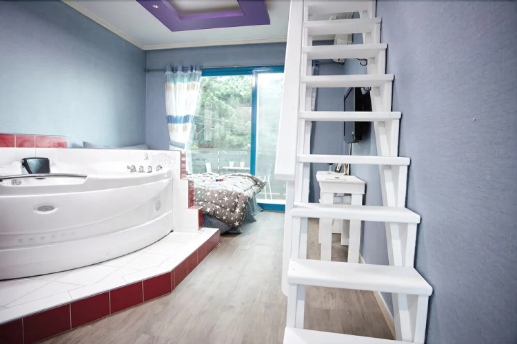 Anmyundo Blue Sky Pension