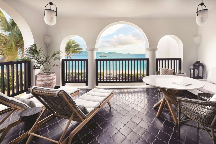 Twin Junior Suite beachfront