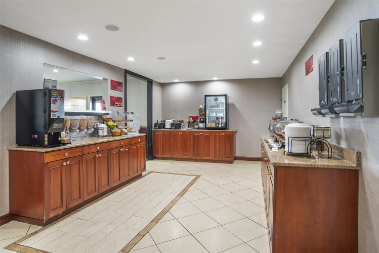 Best Western Plus Bessemer Hotel & Suites photo 24