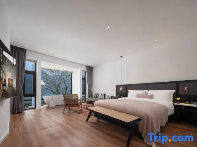Standard Double room with mountain view
