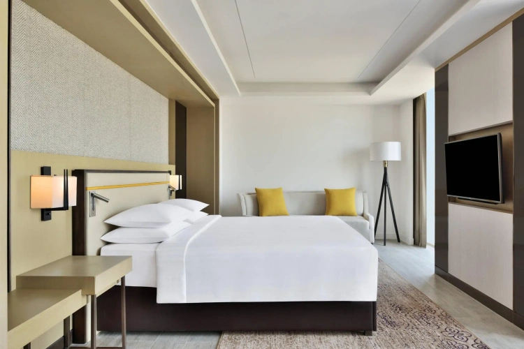 Deluxe Double Suite
