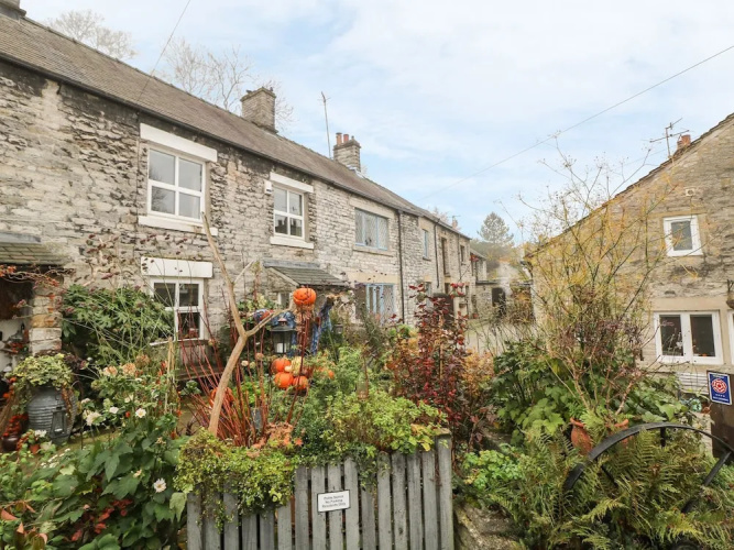 Laburnum Cottage