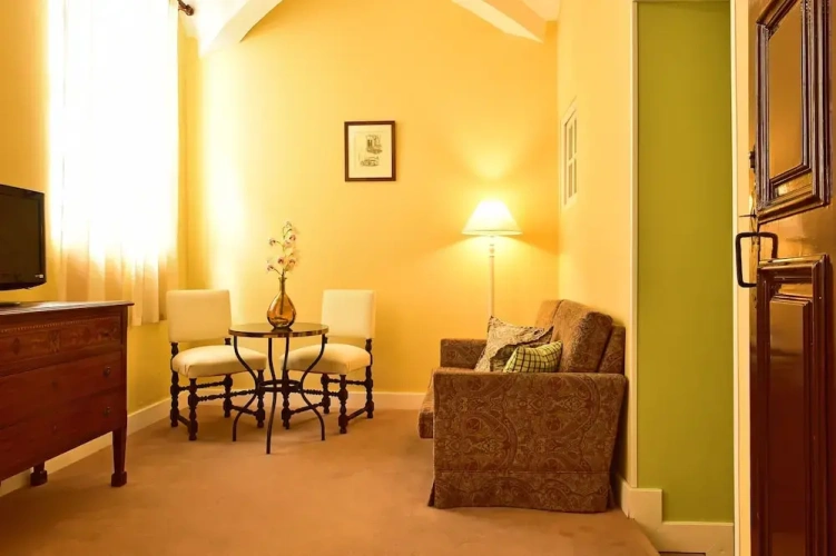 Standard Triple Family room