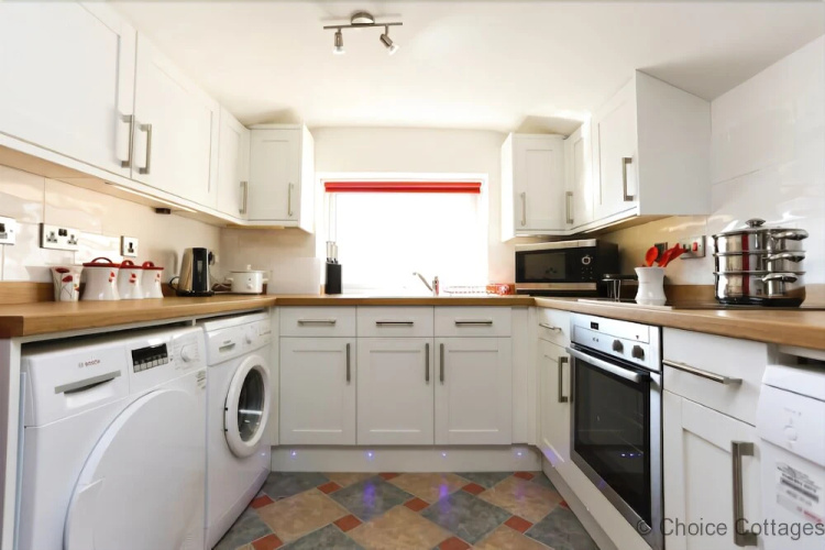 Croyde Wonky Cottage
