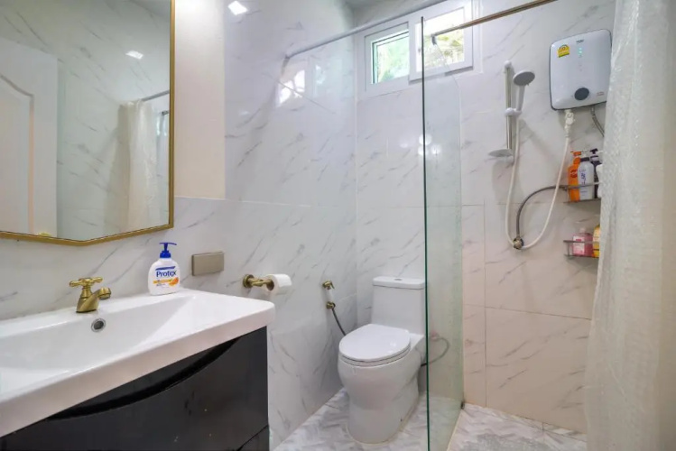 Rattana House Homestay