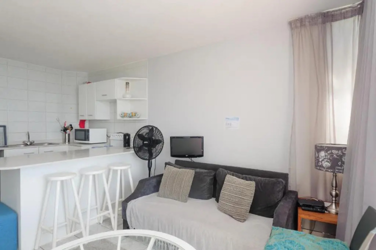 Chakas Cove 84