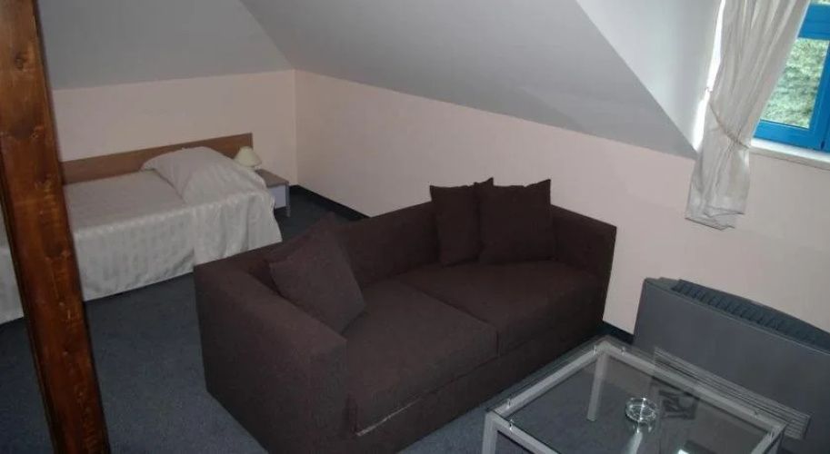 Anna-Kristina Hotel