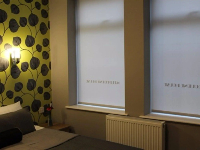 Melbourne House Hotel