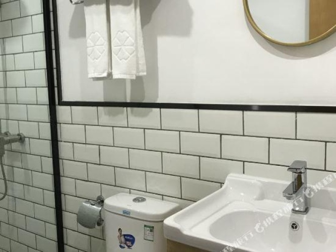Deluxe Double Suite