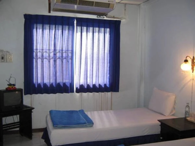 Sky House Guesthouse
