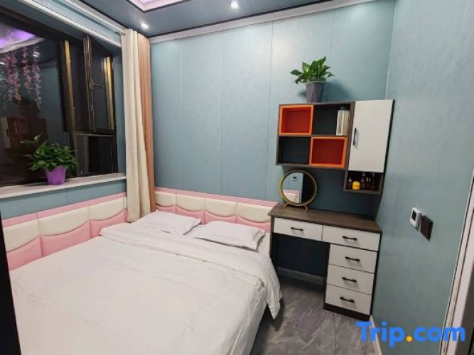 2 Bedrooms Suite