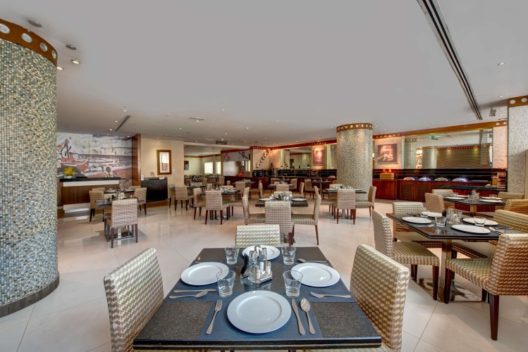 Howard Johnson Plaza By Wyndham Dubai Deira photo 31