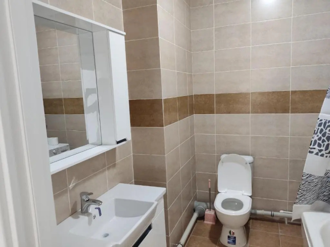 Assalom Apartment 4
