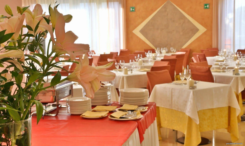 Best Western Hotel Cavalieri Della Corona photo 35