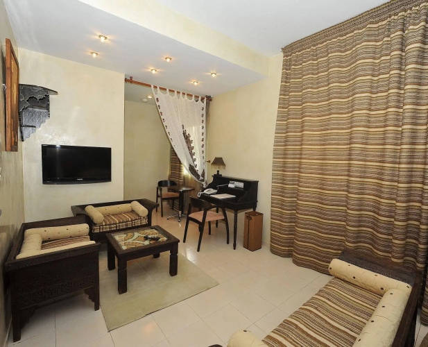 Casablanca Suites & SPA