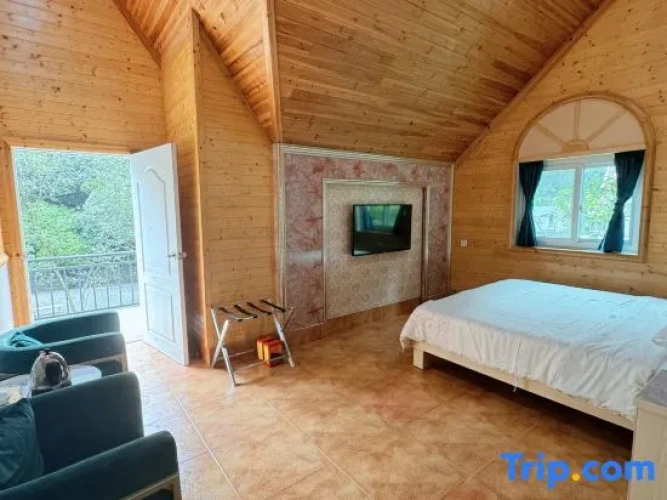 3 Bedrooms Deluxe Suite