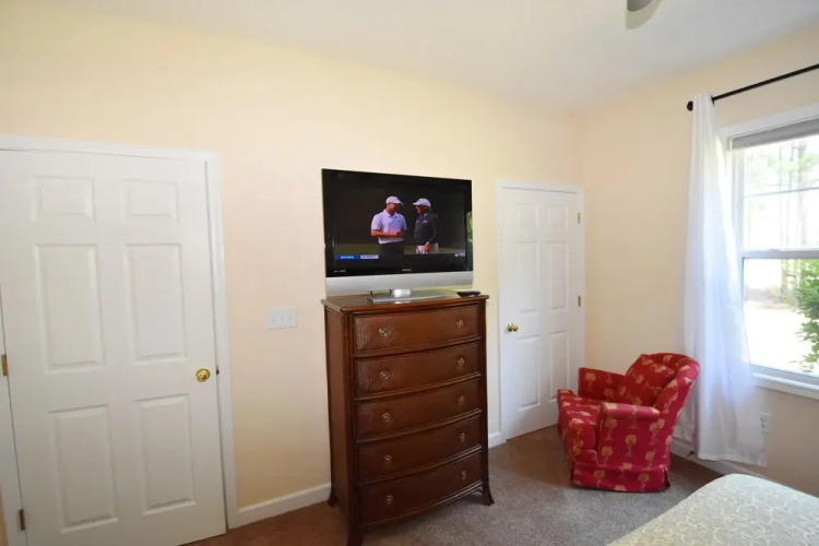 411 Willow Bend