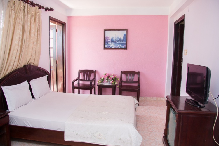 Quan Son 2 Hotel & Spa