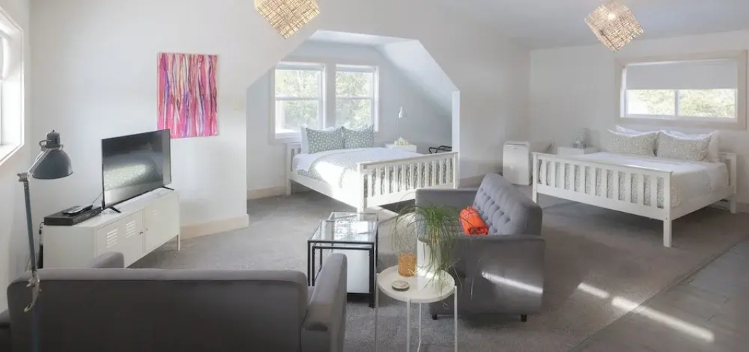 Fieldstone Guesthouse