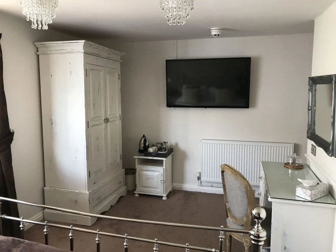 The Twenty One B&B