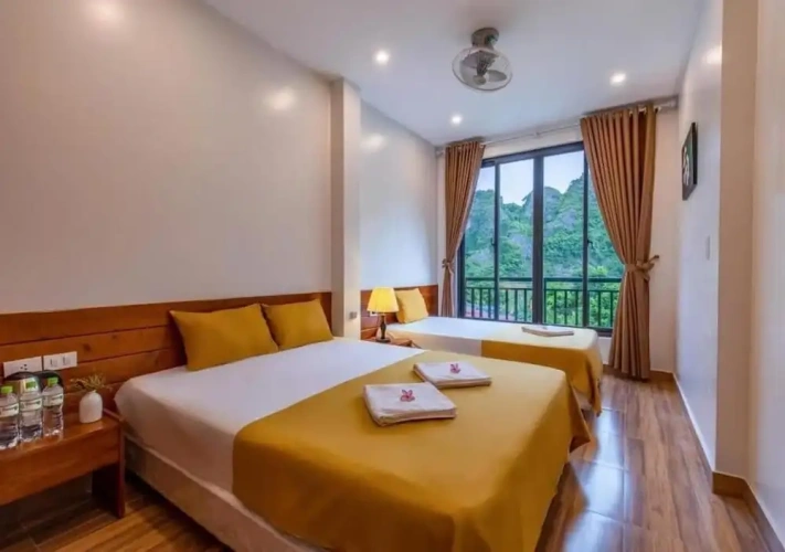 1 Bedroom Deluxe Triple room with lake view