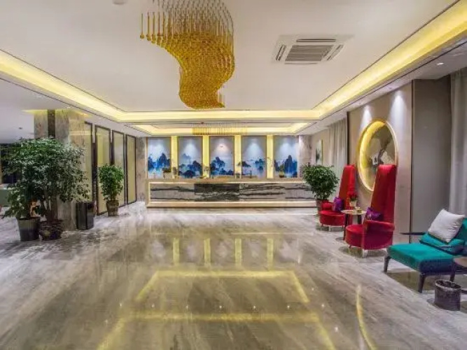 Peninsula Spring Hotel