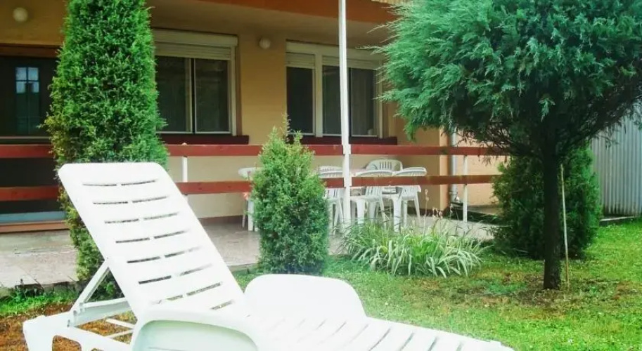 Retro Villa