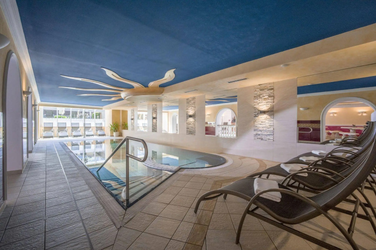 Hotel Alpina photo 9