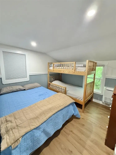 Joyfull Camp Limit 10 4 Bedroom Cottage