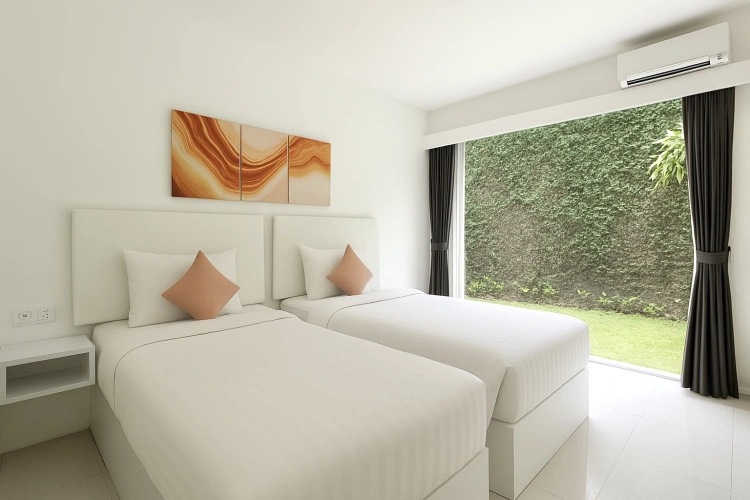 Superior Twin room