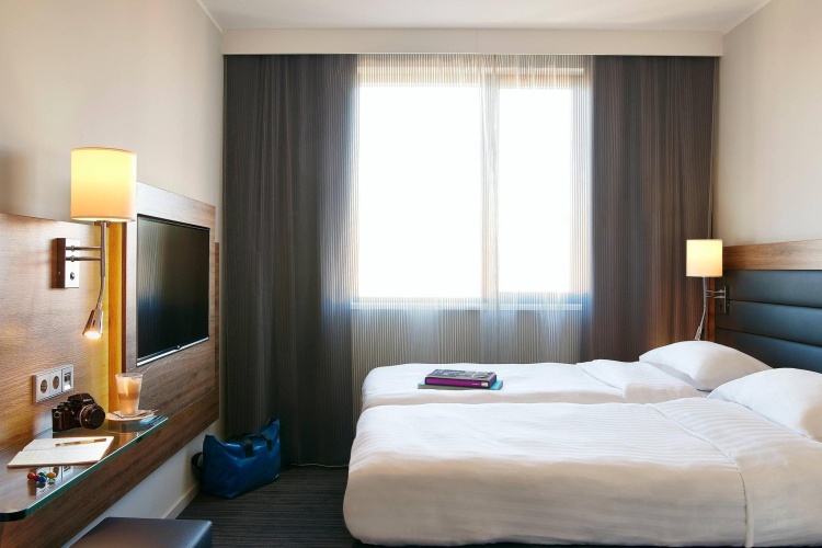 Moxy Double room