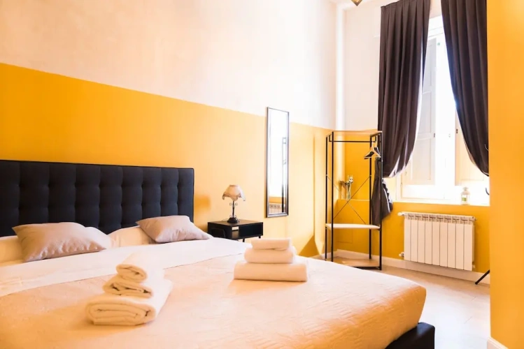 Standard Double room with city view