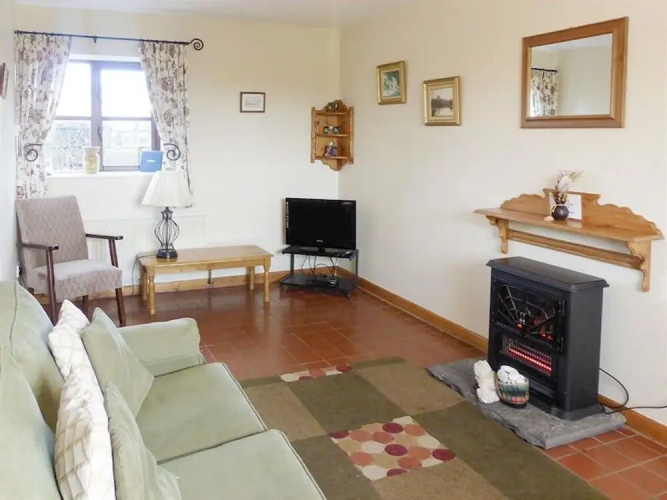 Sweetbriar Holiday Cottage