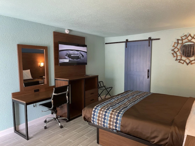 Regal Inn