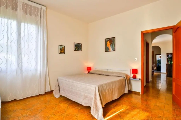 2 Bedrooms Cottage