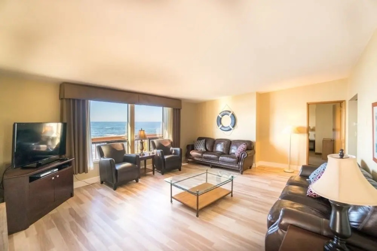 Surf Rider House