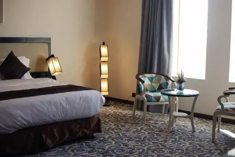 Artama Hotel