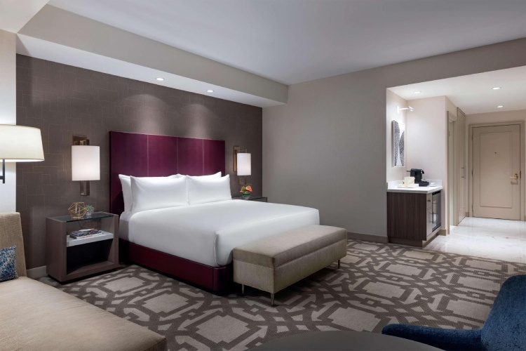 Superior Double room with city view