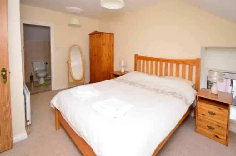 Cottage 236 Roundstone