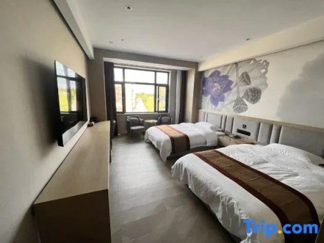 Standard Family room