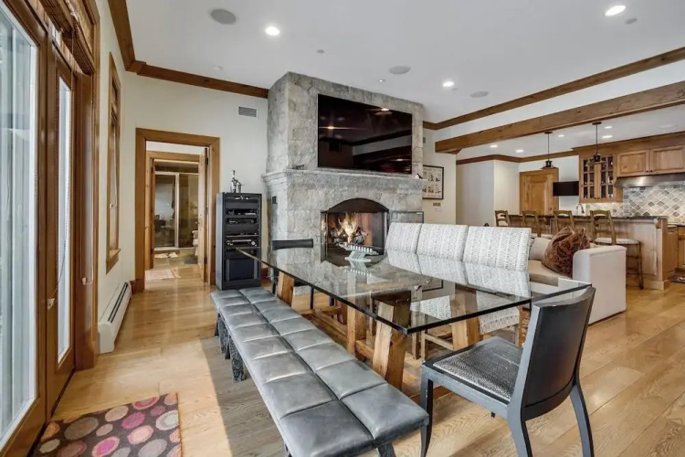 Bachelor Gulch Village