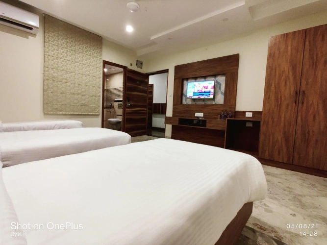 Luxury Triple room