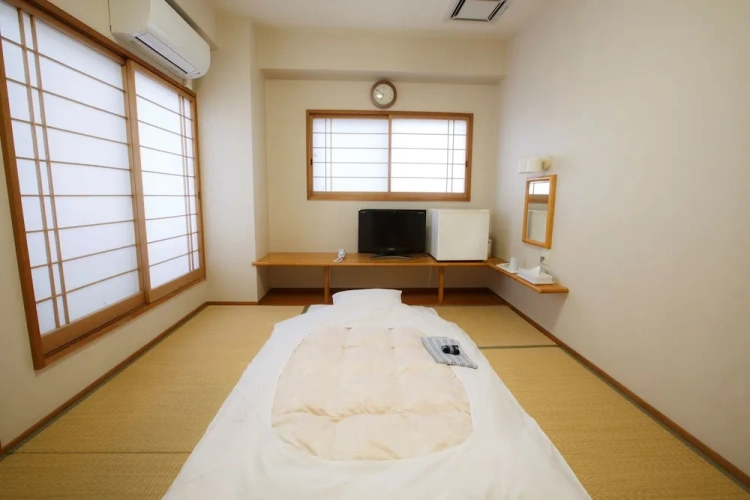 Standard room with balcony