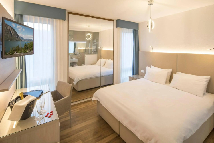 Hotel Campione