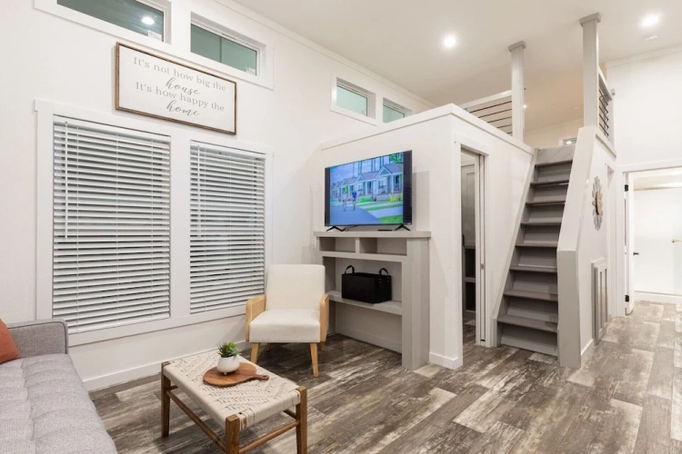Deluxe Cottage
