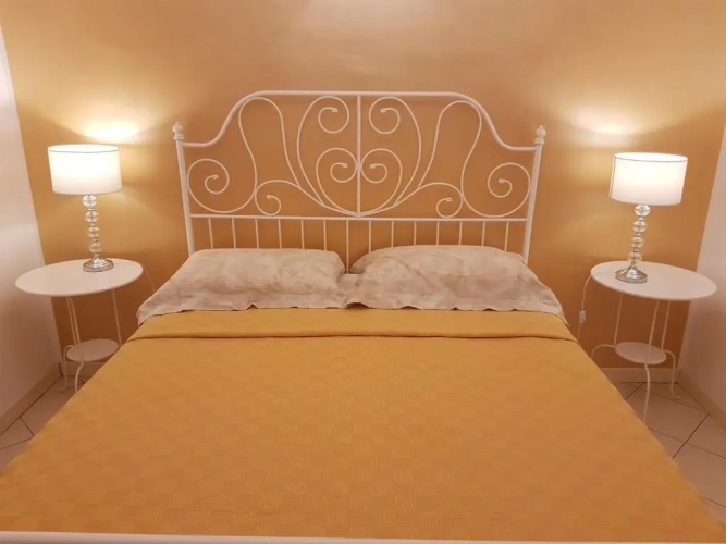 Leonardo Apartment