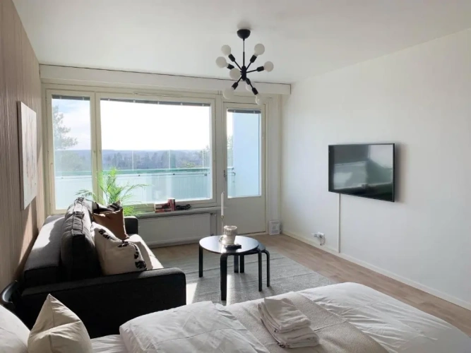 2 Bedrooms Apartment
