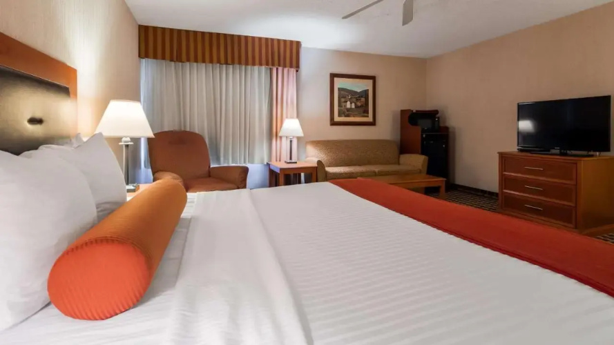 Holiday Inn Express Marion